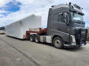 40F82B2E-8F7E-4BF9-B2FD-767072B3DE6E